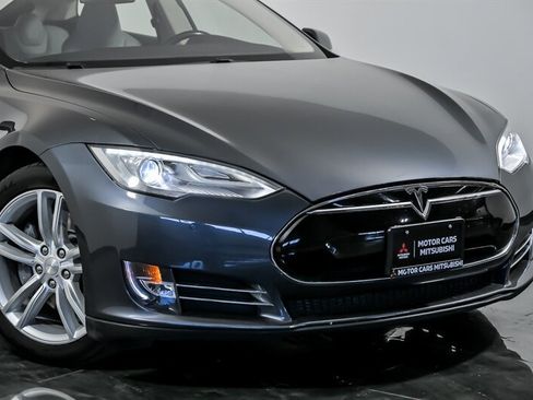 Used 2014 Tesla Model S 85 RWD image 2