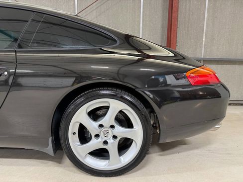 Used 1999 Porsche 911 Carrera image 28