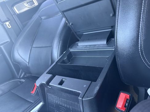 Used 2023 Ford Explorer Limited RWD image 27