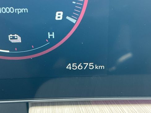 Used 2025 Hyundai Sonata Limited FWD image 38