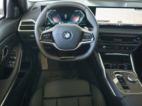 Used 2025 BMW 330i Sedan w/ Convenience Package RWD image 15