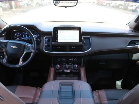 Used 2023 Chevrolet Tahoe High Country AWD/4WD image 23
