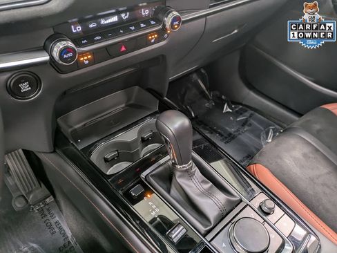 Certified 2025 MAZDA CX-30 Carbon AWD/4WD image 15