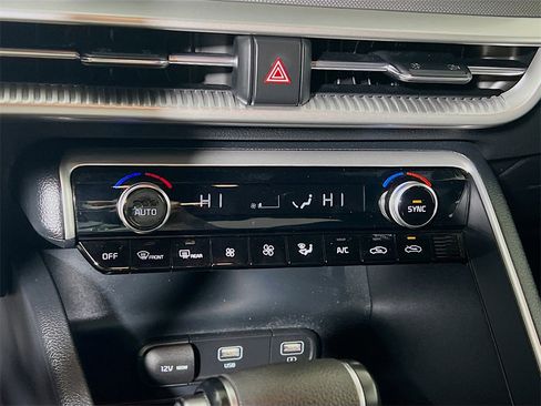 Used 2023 Kia K5 GT-Line w/ GT-Line Premium Package image 16