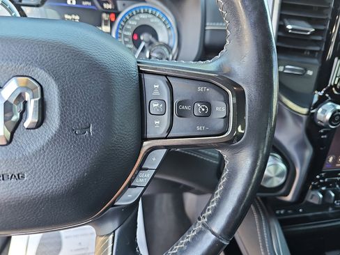 Used 2019 RAM 1500 Limited AWD/4WD image 18