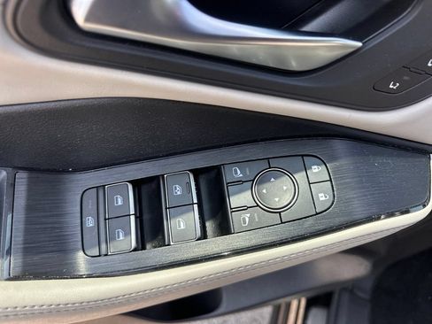 Used 2023 Nissan Rogue SL w/ SL Premium Package FWD image 42