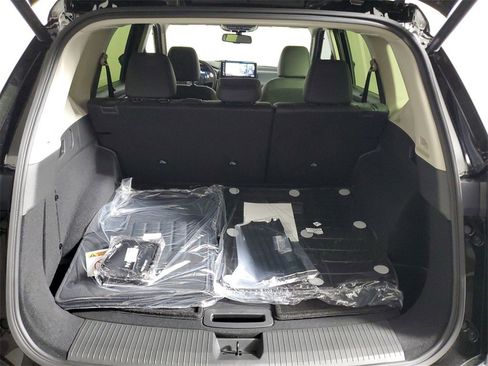 New 2025 Nissan Rogue Platinum w/ Platinum Premium Package image 10