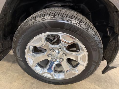 Certified 2021 RAM 1500 Big Horn AWD/4WD image 4