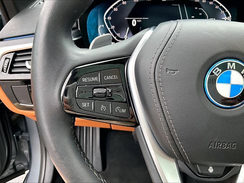 Certified 2023 BMW 530e xDrive w/ Executive Package AWD/4WD image 24
