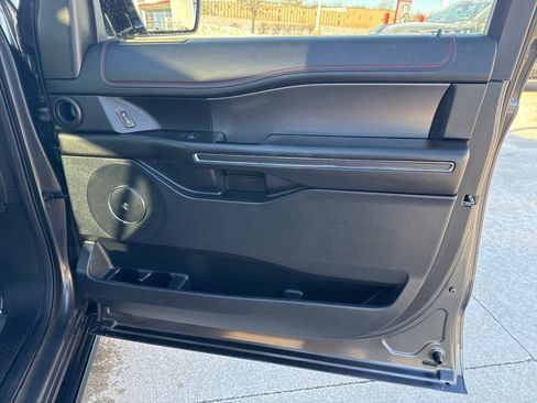 Used 2020 Ford Expedition Limited w/ Equipment Group 303A image 23