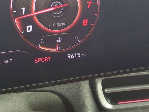 Certified 2025 Hyundai Elantra SEL FWD image 36