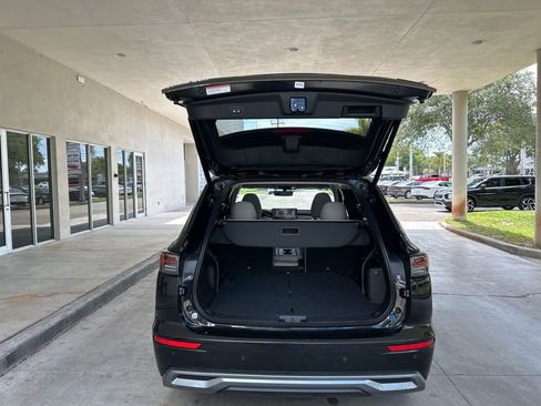 New 2025 Mitsubishi Outlander SEL image 33