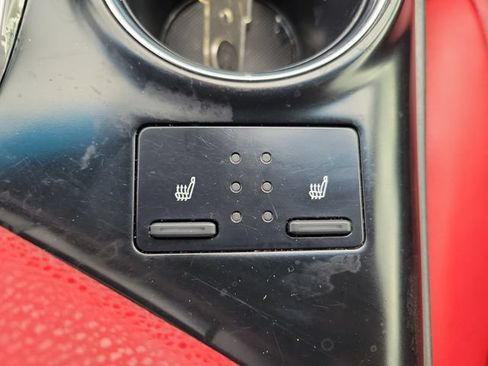 Used 2019 Toyota Camry XSE FWD image 32