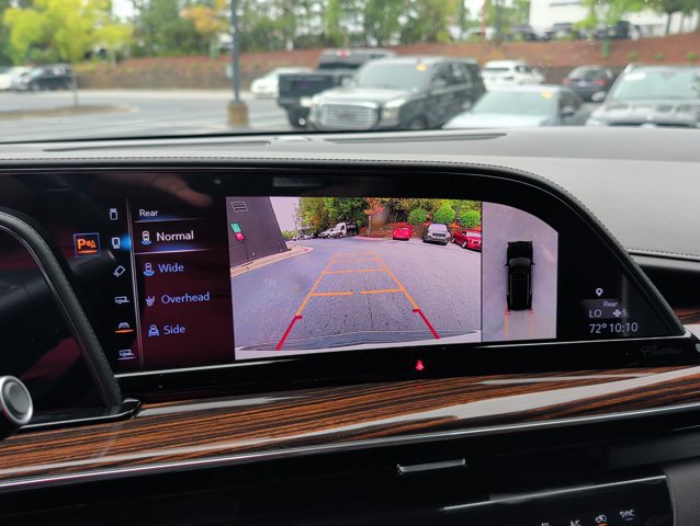 Used 2021 Cadillac Escalade Premium Luxury w/ Performance Package AWD/4WD image 16