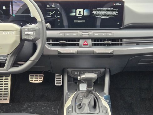 New 2026 Kia K4 GT-Line Turbo image 14
