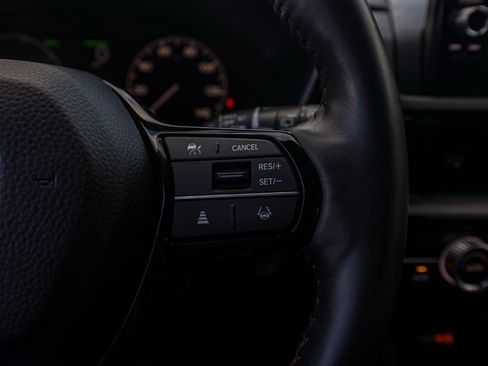 Used 2024 Honda CR-V Sport Touring image 27