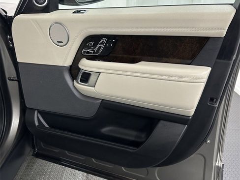 Used 2021 Land Rover Range Rover Westminster Edition image 40