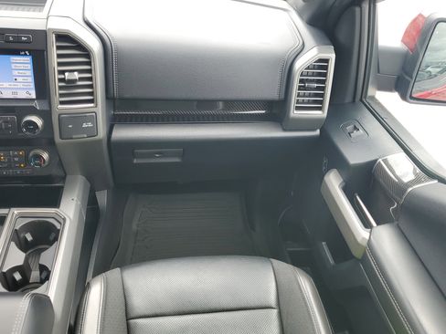 Used 2019 Ford F150 Raptor w/ Equipment Group 802A Luxury image 17