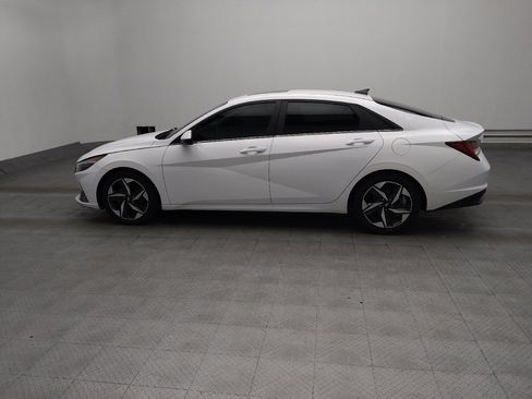 Used 2023 Hyundai Elantra Limited FWD image 3
