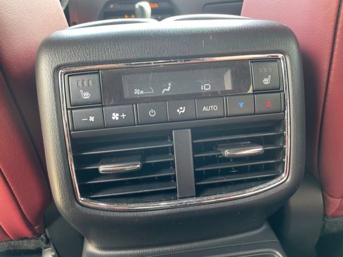 Used 2023 MAZDA CX-9 Carbon Edition AWD/4WD image 22