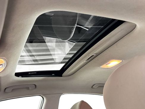 Used 2019 Hyundai Elantra Value Edition image 18