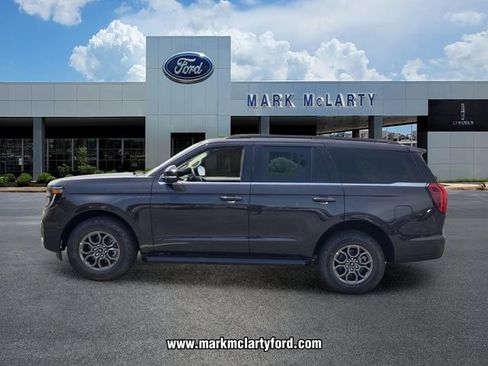 New 2026 Ford Expedition Active RWD image 2