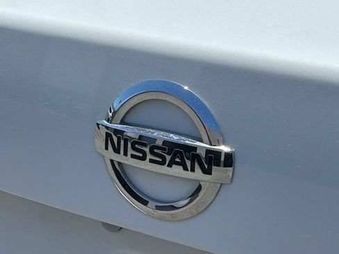 Used 2023 Nissan Sentra SV w/ All-Weather Package FWD image 6