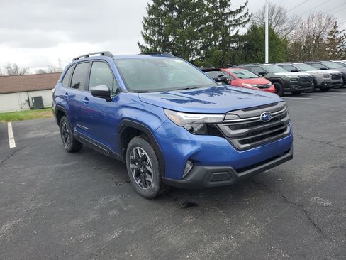 Used 2026 Subaru Forester Premium AWD/4WD image 4