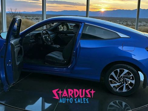Used 2017 Honda Civic LX image 9
