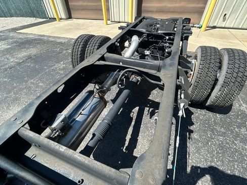 Used 2025 RAM 5500 Tradesman AWD/4WD image 47