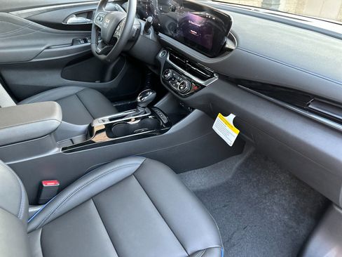 New 2026 Buick Envista Sport Touring w/ Convenience I Package FWD image 16