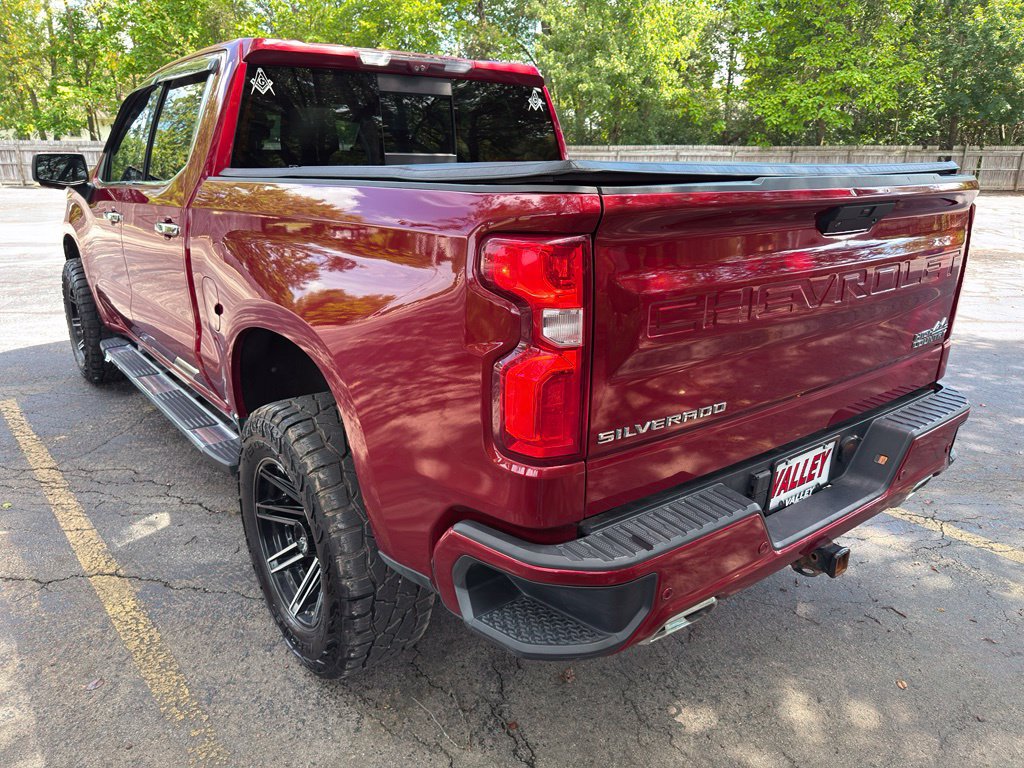 Used 2021 Chevrolet Silverado 1500 High Country w/ Technology Package AWD/4WD image 13