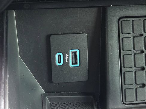 Used 2023 Ford F150 Raptor AWD/4WD image 21
