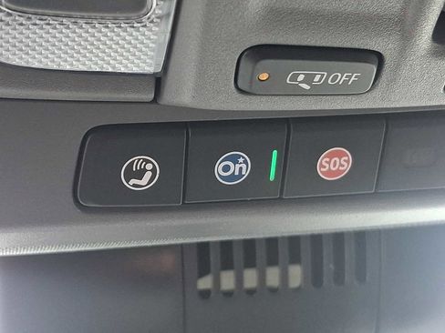 New 2026 GMC Sierra 1500 SLE image 18