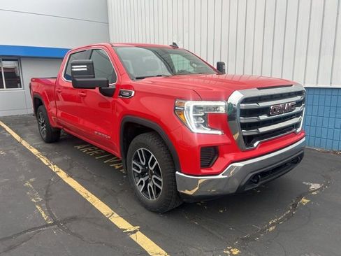 Used 2021 GMC Sierra 1500 SLE image 1