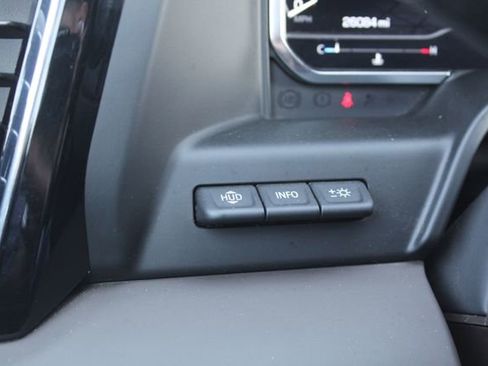 Used 2024 GMC Sierra 1500 Denali w/ Denali Reserve Package AWD/4WD image 30