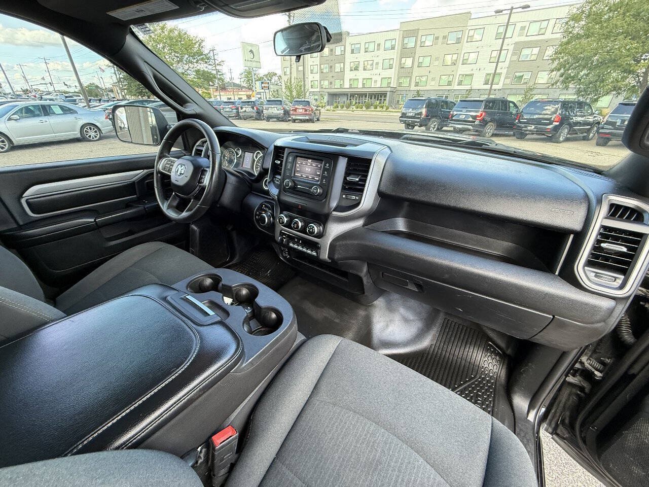 Used 2021 RAM 2500 Tradesman AWD/4WD image 3