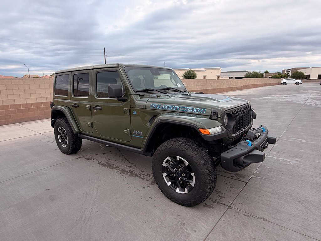 Used 2024 Jeep Wrangler Unlimited Rubicon 4xe AWD/4WD image 5