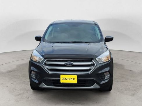 Used 2017 Ford Escape SE image 8