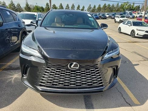 Used 2025 Lexus RX 350h w/ Accessory Package image 2