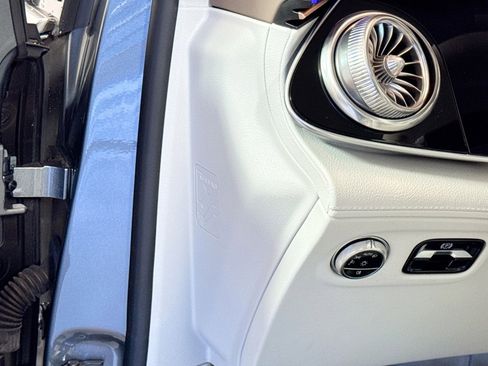 Certified 2023 Mercedes-Benz EQS 580 4MATIC SUV image 10