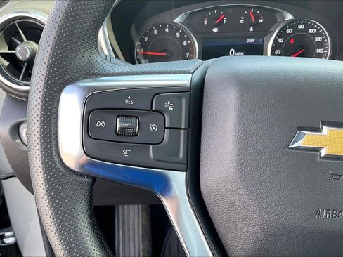 Used 2025 Chevrolet Blazer LT w/ Convenience Package image 19
