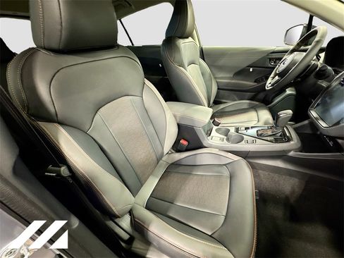 New 2026 Subaru Crosstrek 2.5i Limited w/ Crosstrek Mirror Package image 28