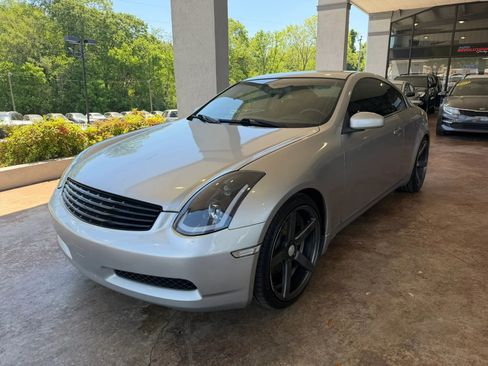 Used 2005 INFINITI G35 Coupe w/ (P01) Premium Pkg RWD image 3