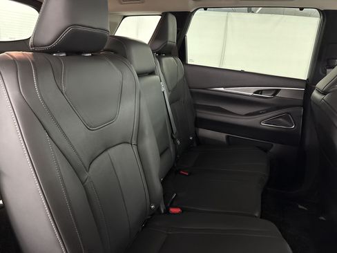 Used 2025 INFINITI QX60 Luxe FWD image 31