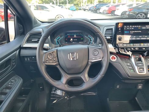 Used 2023 Honda Odyssey Sport image 25