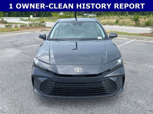Used 2026 Toyota Camry LE FWD image 7