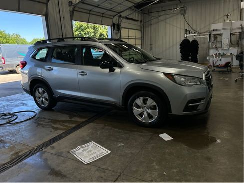 Used 2021 Subaru Ascent 8-Passenger AWD/4WD image 7