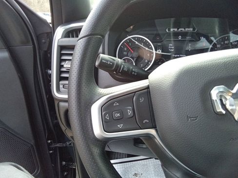 New 2026 RAM 1500 Express image 16