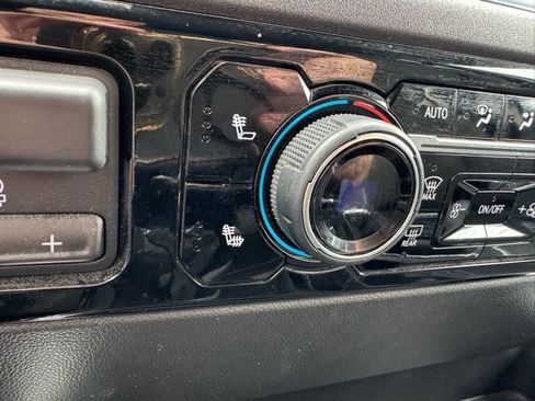 Used 2024 Chevrolet Silverado 1500 LT Trail Boss w/ Protection Package image 12